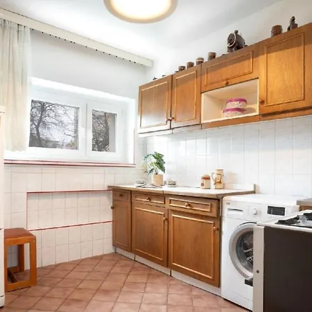 Smart Ideal Location For Work & Fun Apartment